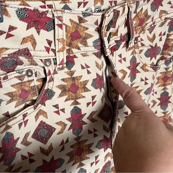 Free People We The Free Wild Child Printed Skinny Jeans Size 27 or 4 - Picture 10 of 13